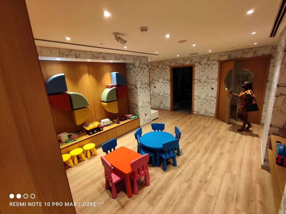 Notable 2Br At Sobha Hartland Greens Mbr City By Deluxe Holiday Homes 두바이 외부 사진