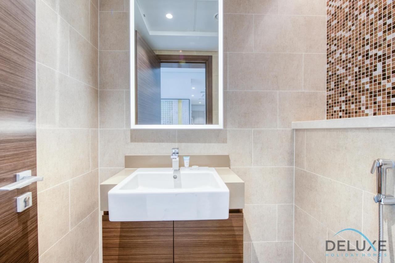 Notable 2Br At Sobha Hartland Greens Mbr City By Deluxe Holiday Homes 두바이 외부 사진